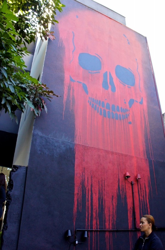 Skull graffiti mural
