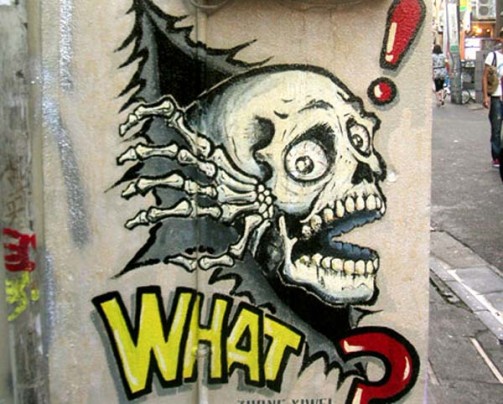 character graffiti skull on wall