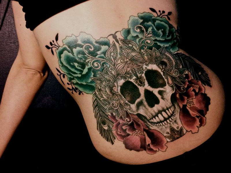 Skull Tattoos by Dodie 