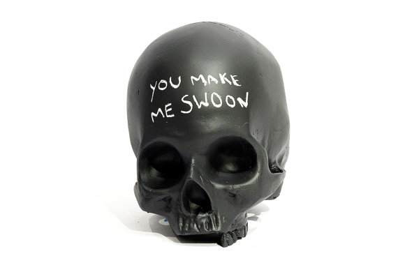 Chalkboard skull (5)